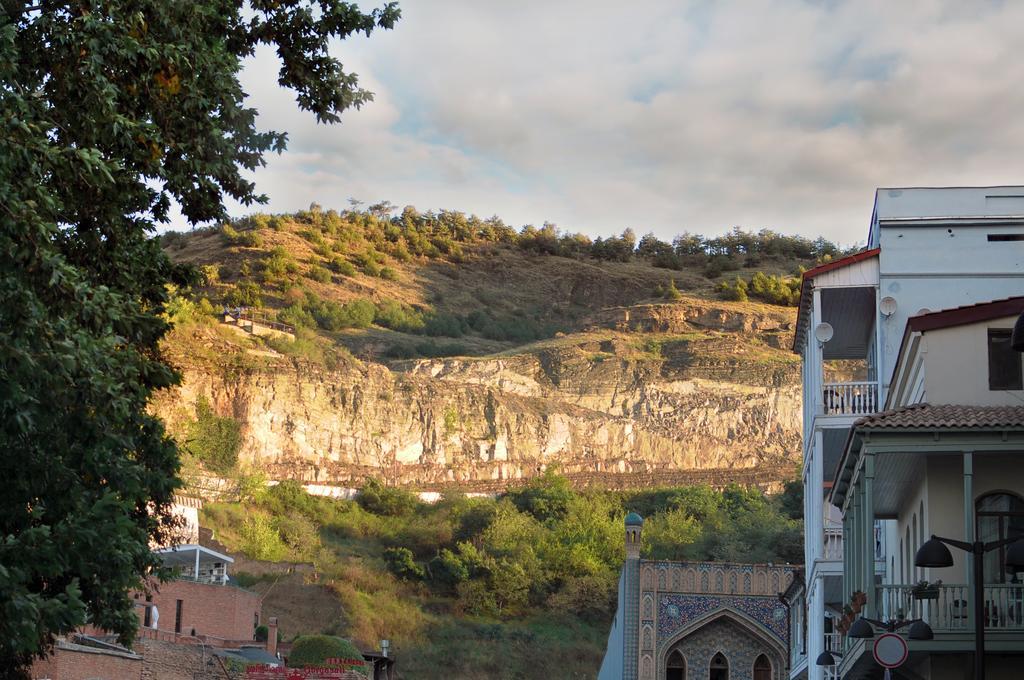 7 Baits Hotel Tbilisi ภายนอก รูปภาพ