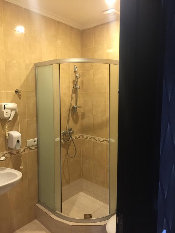 7 Baits Hotel Tbilisi ภายนอก รูปภาพ