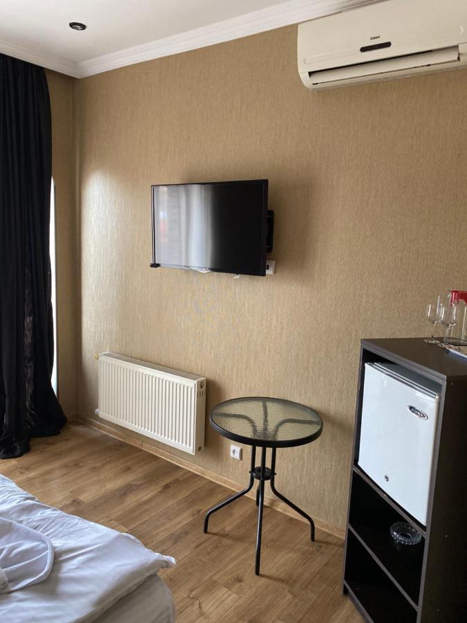 7 Baits Hotel Tbilisi ภายนอก รูปภาพ