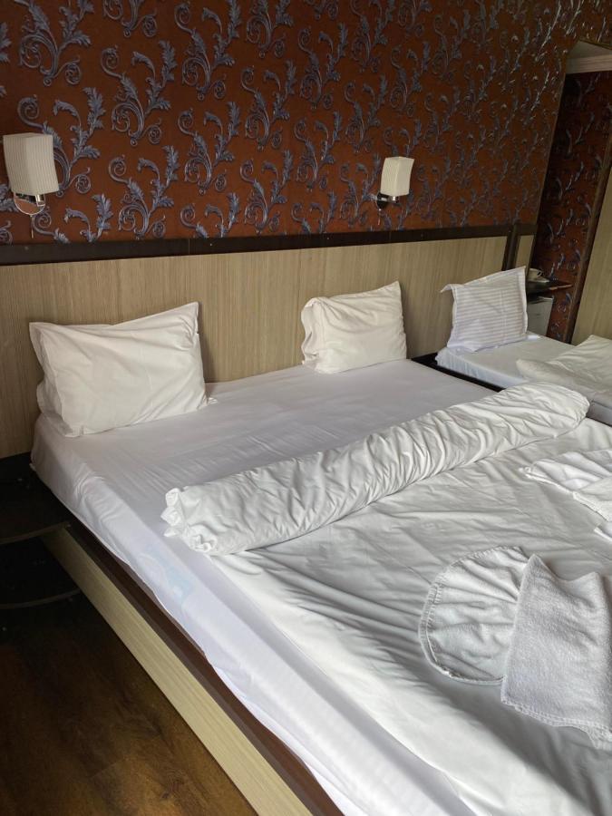 7 Baits Hotel Tbilisi ภายนอก รูปภาพ